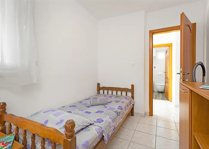 Regina 2 Lejlighed *